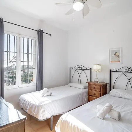 Fuer 4 Personen Ca 100 Qm In Nerja, Andalusien Costa Del Sol * 네르하