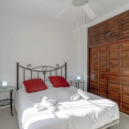 Fuer 4 Personen Ca 100 Qm In Nerja, Andalusien Costa Del Sol Holiday home
