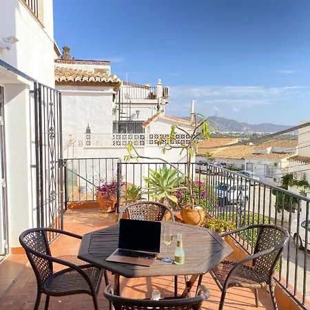 Fuer 4 Personen Ca 100 Qm In Nerja, Andalusien Costa Del Sol Tatil Evi *